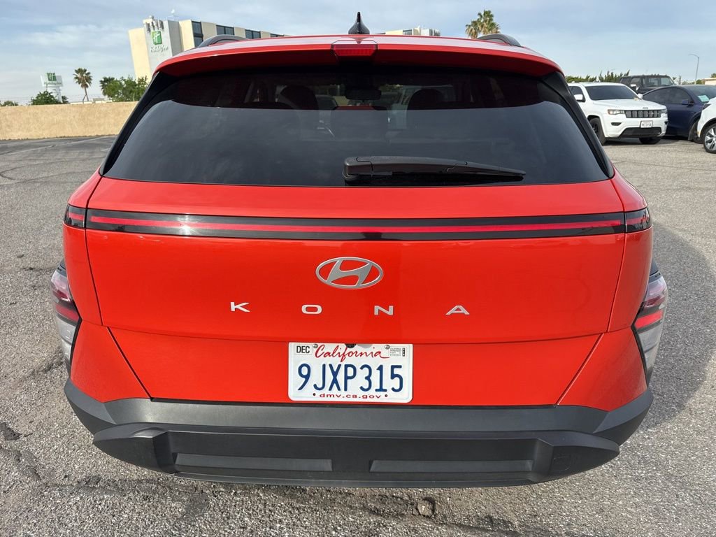 Used 2024 Hyundai Kona SEL FWD image 6
