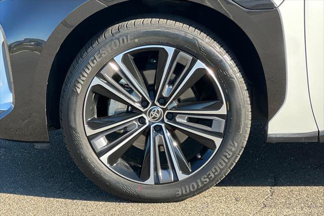 Certified 2023 Toyota bZ4X AWD w/ Weather Package image 31