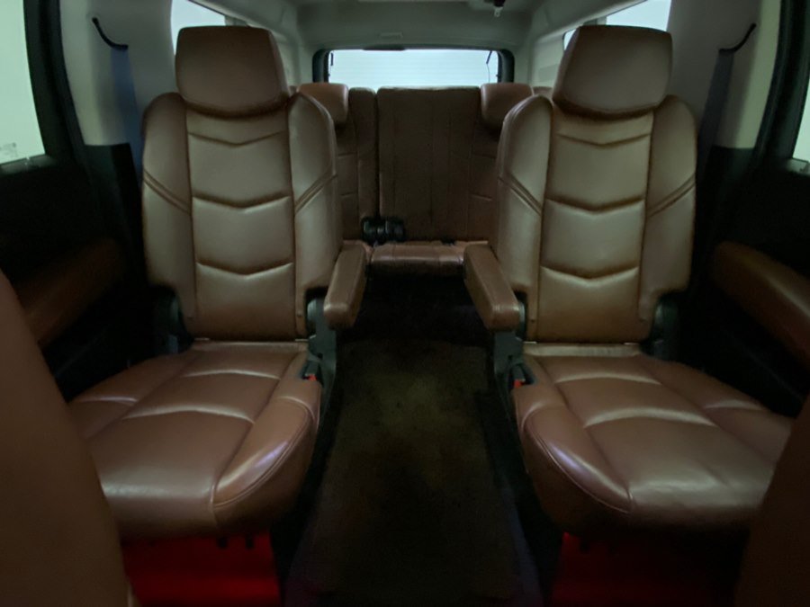 Used 2015 Cadillac Escalade ESV Premium AWD/4WD image 40