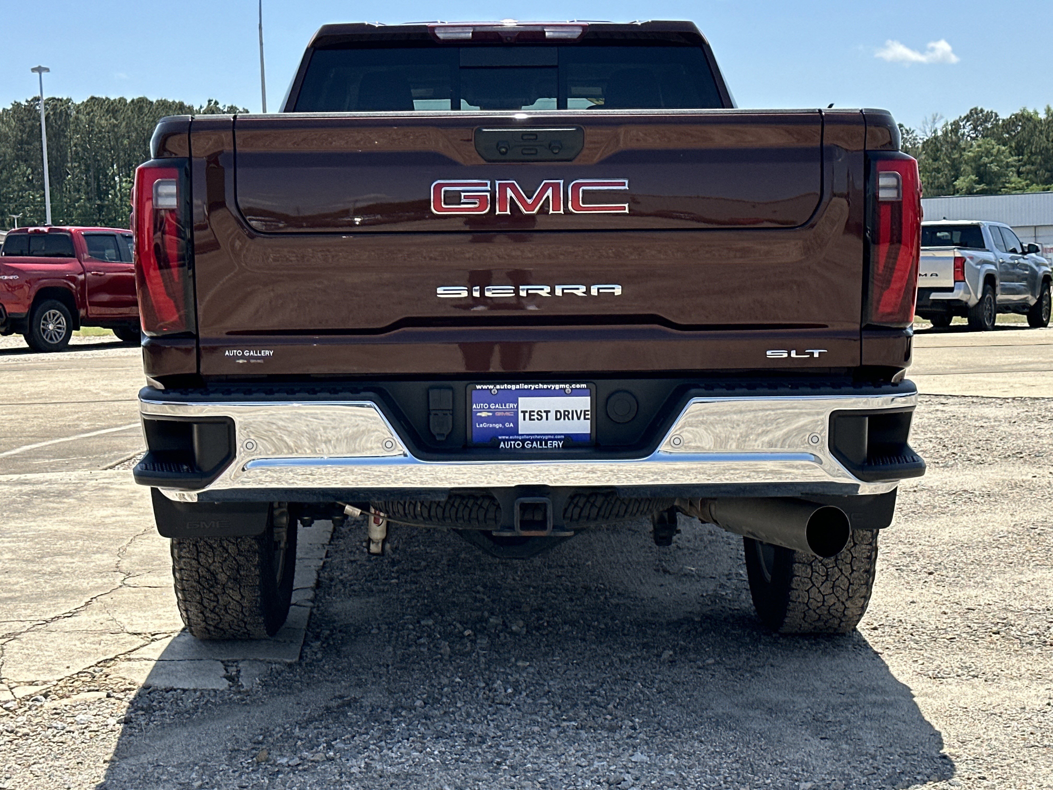 Certified 2024 GMC Sierra 2500 SLT w/ SLT Premium Package AWD/4WD image 10
