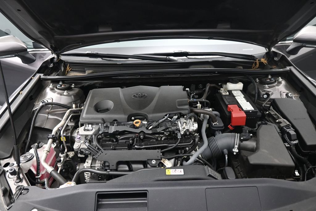 Used 2022 Toyota Camry SE FWD image 23