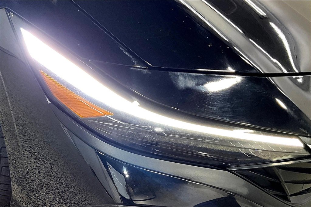 Used 2024 Hyundai Elantra SEL image 30