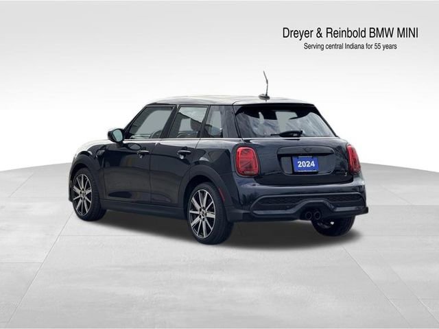 Used 2024 MINI Cooper S image 7