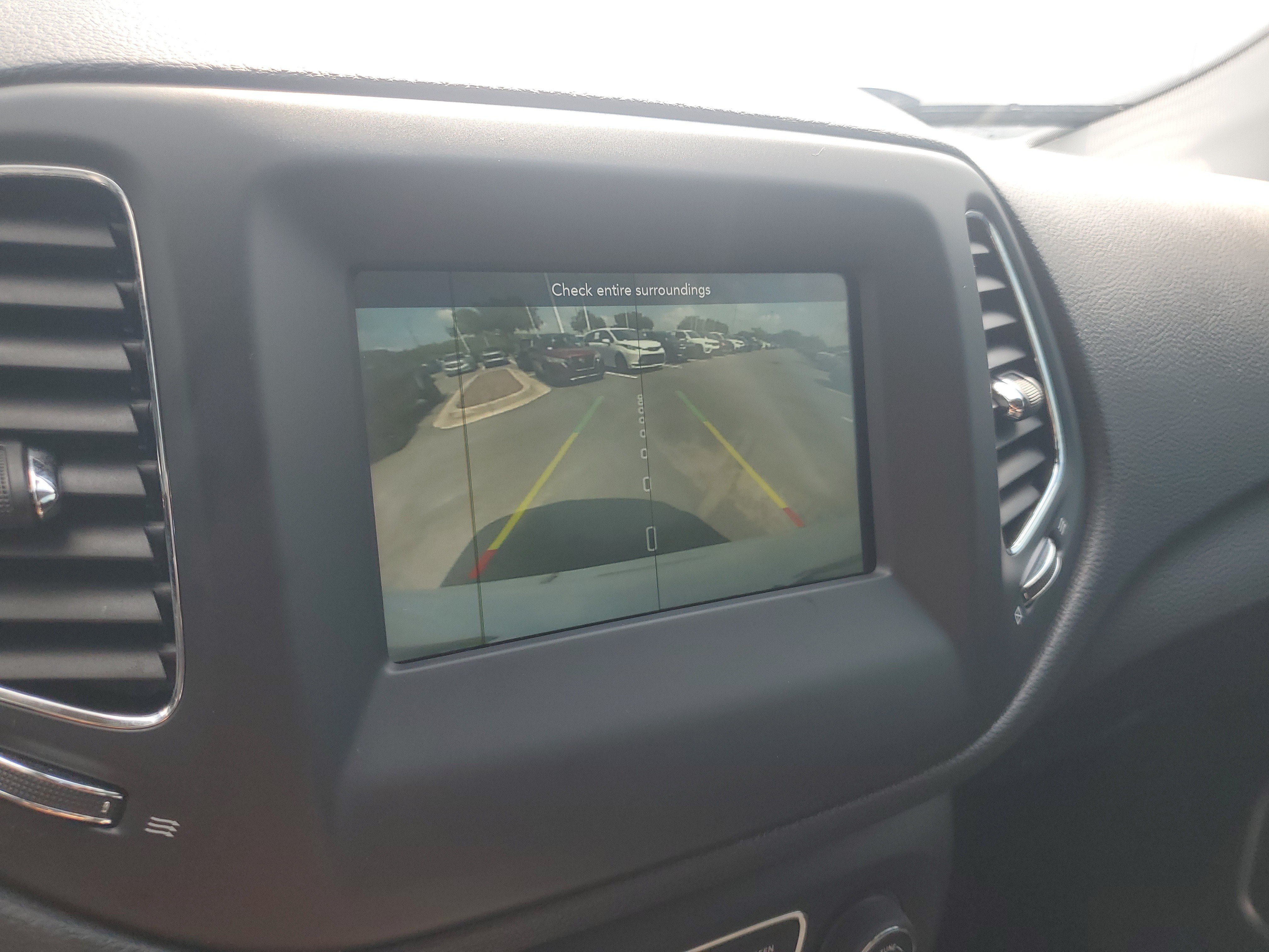 Used 2020 Jeep Compass Sport w/ Tech Group FWD image 21
