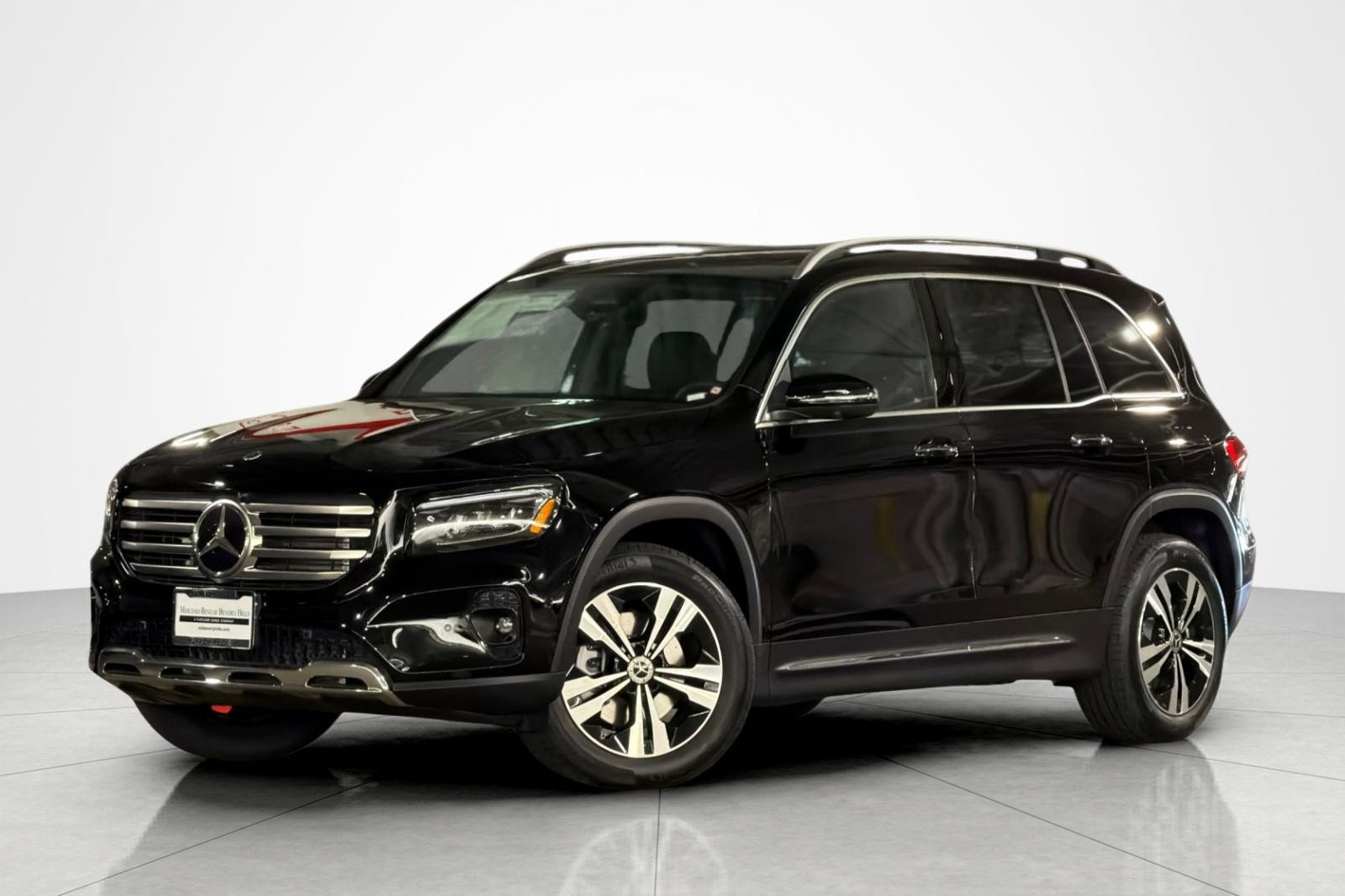 New 2026 Mercedes-Benz GLB 250 image 1
