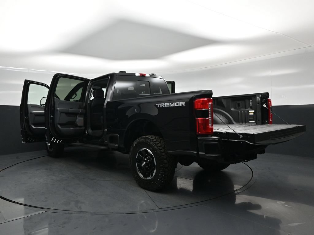 New 2026 Ford F250 Lariat w/ Tremor Off-Road Package AWD/4WD image 34