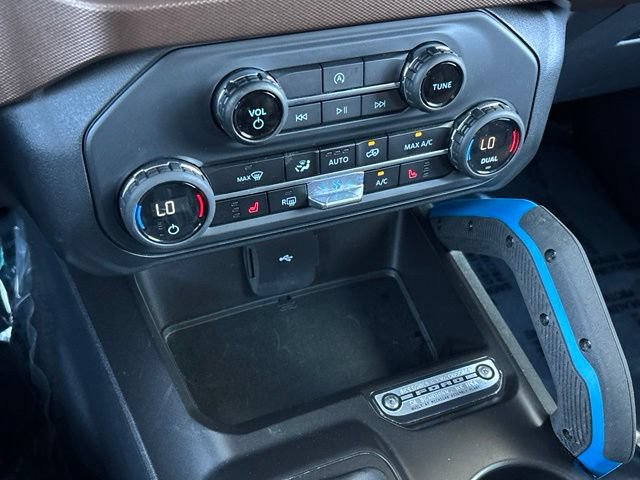 Used 2023 Ford Bronco Outer Banks AWD/4WD image 39