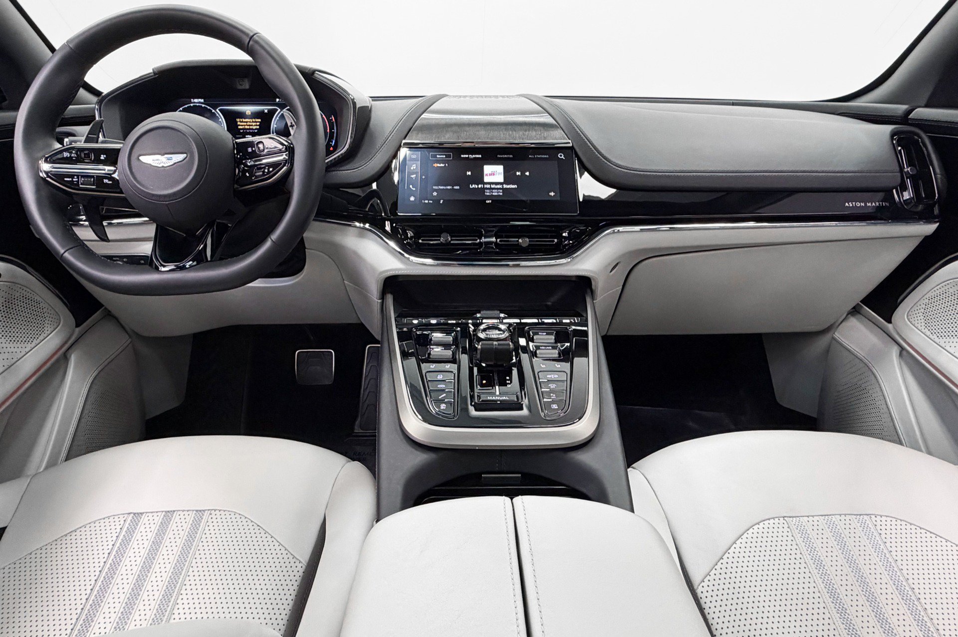 Used 2025 Aston Martin DBX 707 AWD/4WD image 15