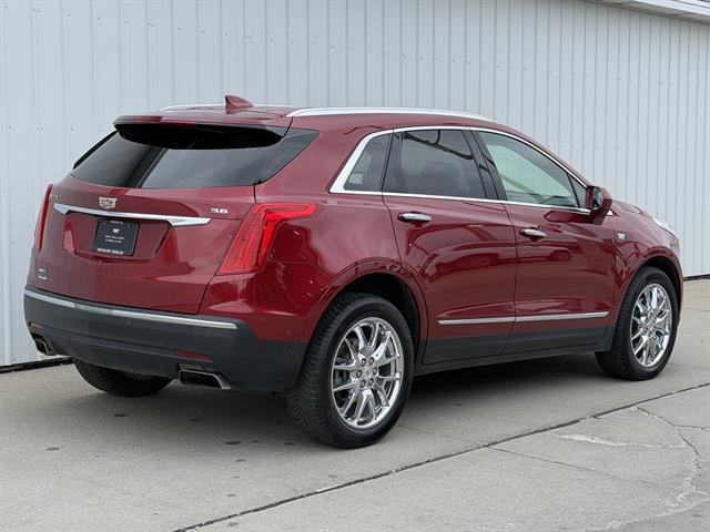 Certified 2019 Cadillac XT5 Premium Luxury w/ Driver Assist Package AWD/4WD image 4