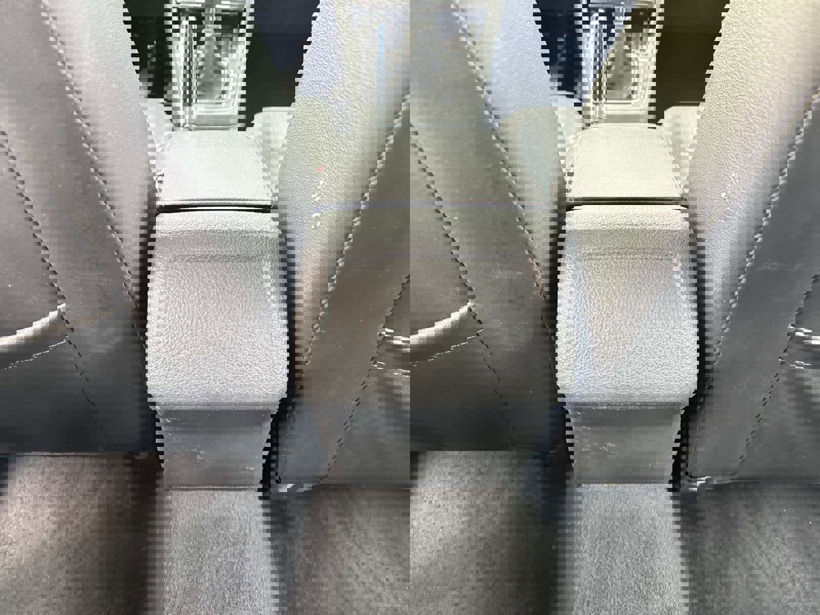 Used 2021 Volkswagen Golf 4-Door image 15