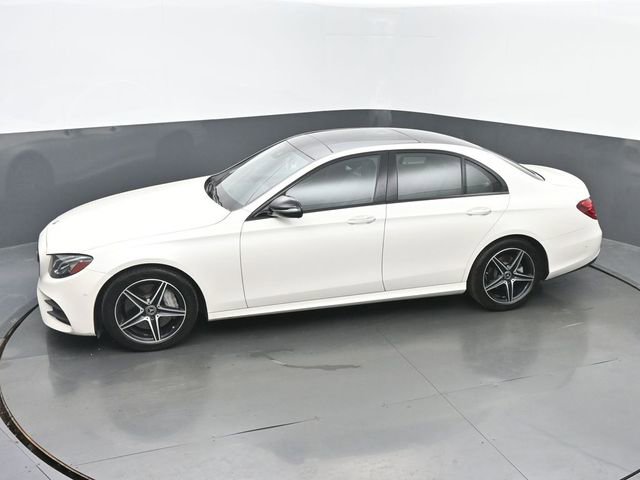 Used 2018 Mercedes-Benz E 300 4MATIC image 37