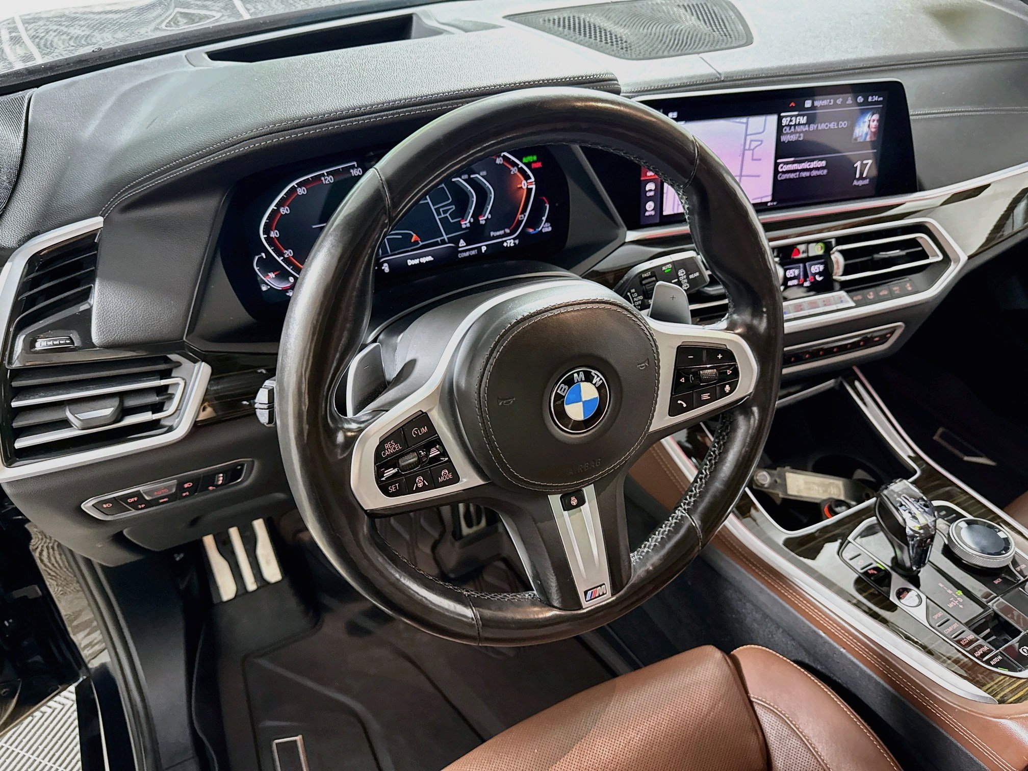 Used 2021 BMW X5 xDrive40i w/ M Sport Package AWD/4WD image 24