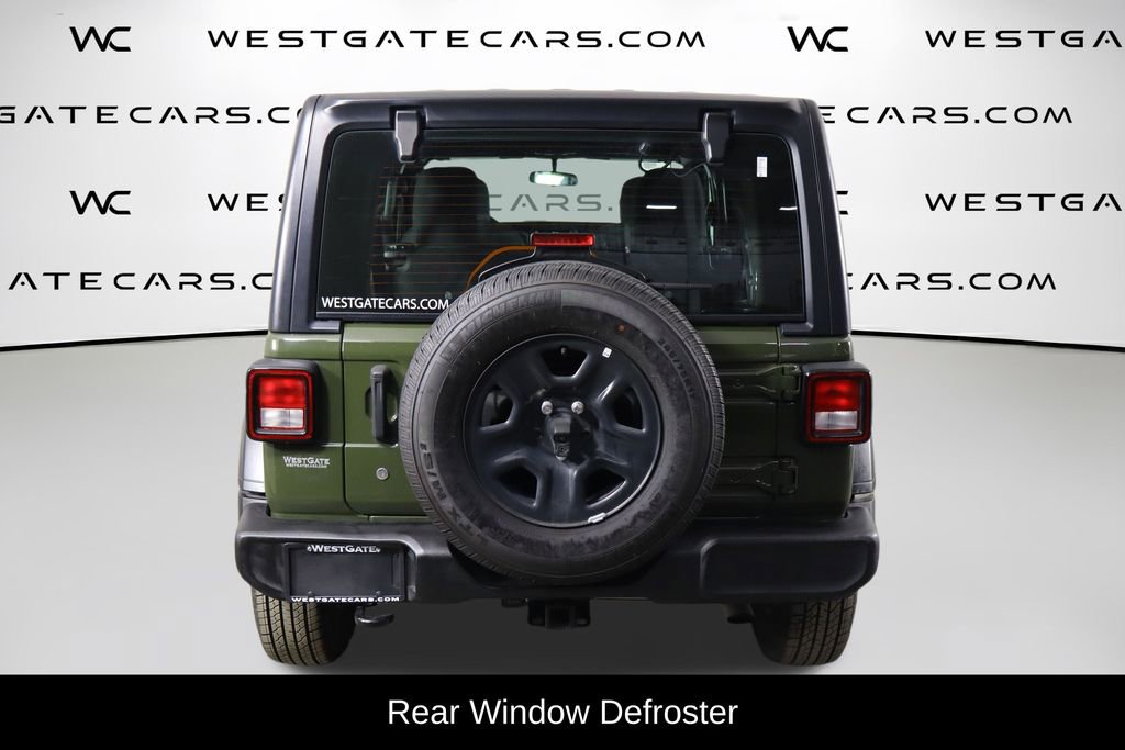 Used 2023 Jeep Wrangler Unlimited Sport AWD/4WD image 4