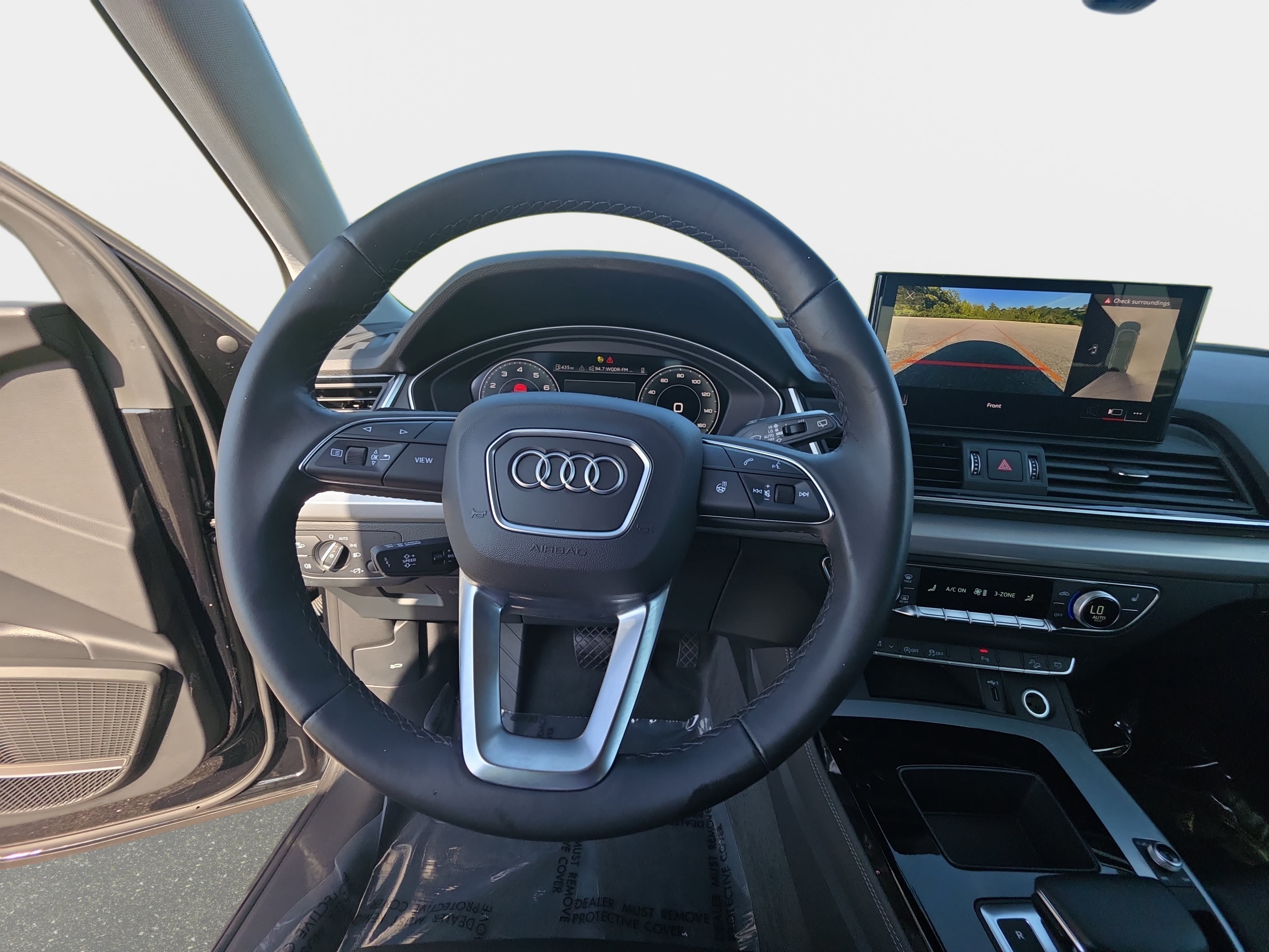 Used 2024 Audi Q5 2.0T Premium Plus AWD/4WD image 16