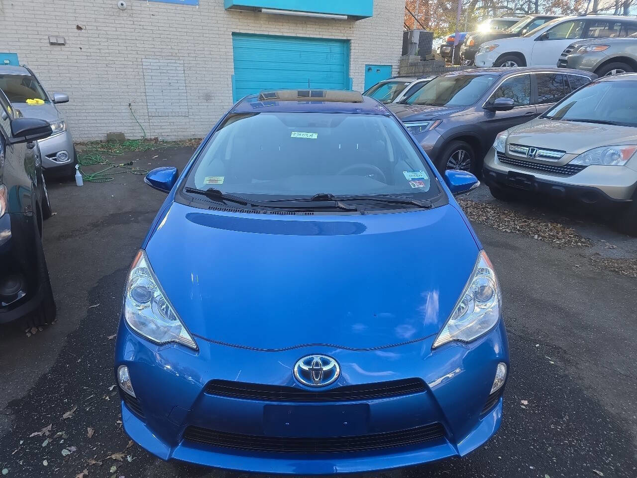 Used 2014 Toyota Prius C Three image 4