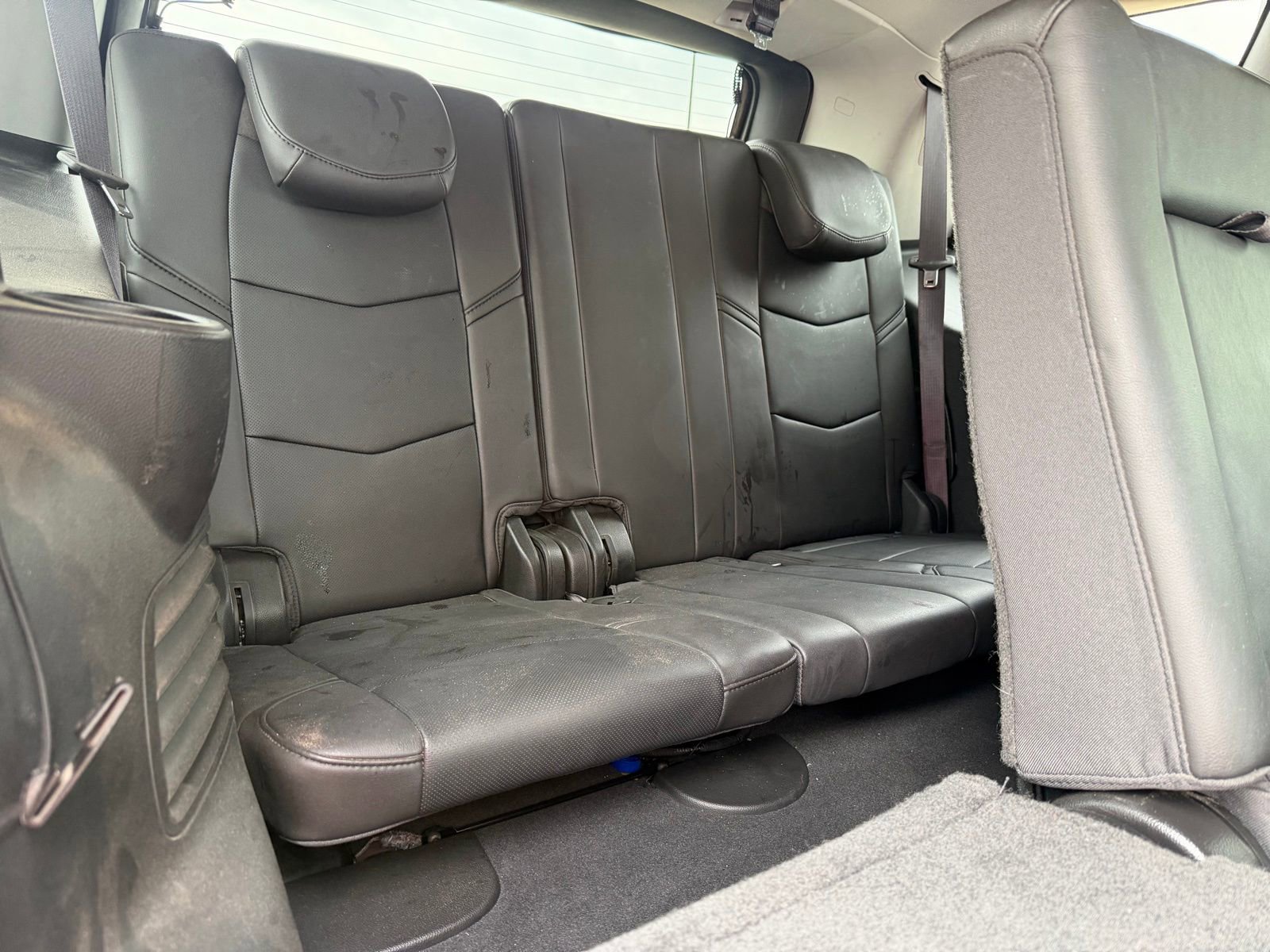 Used 2016 Cadillac Escalade Premium AWD/4WD image 21