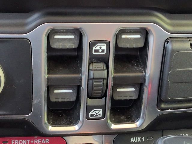 Certified 2023 Jeep Wrangler Unlimited Rubicon 4xe AWD/4WD image 29