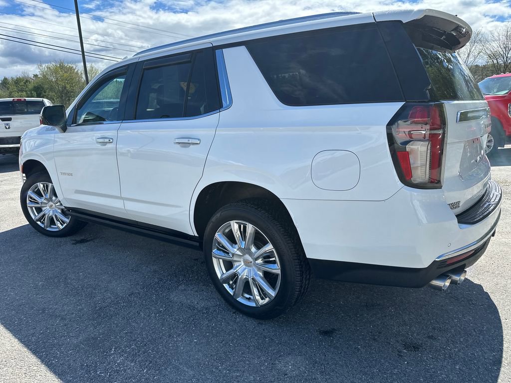 Used 2021 Chevrolet Tahoe High Country w/ Premium Package AWD/4WD image 3