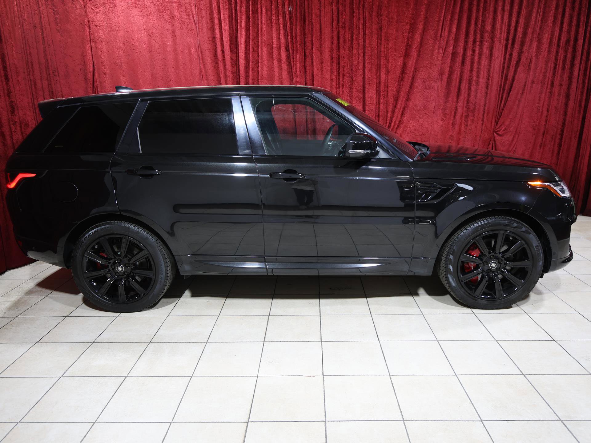 Used 2019 Land Rover Range Rover Sport HST image 8