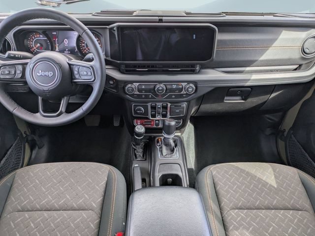 Used 2026 Jeep Gladiator Mojave AWD/4WD image 14