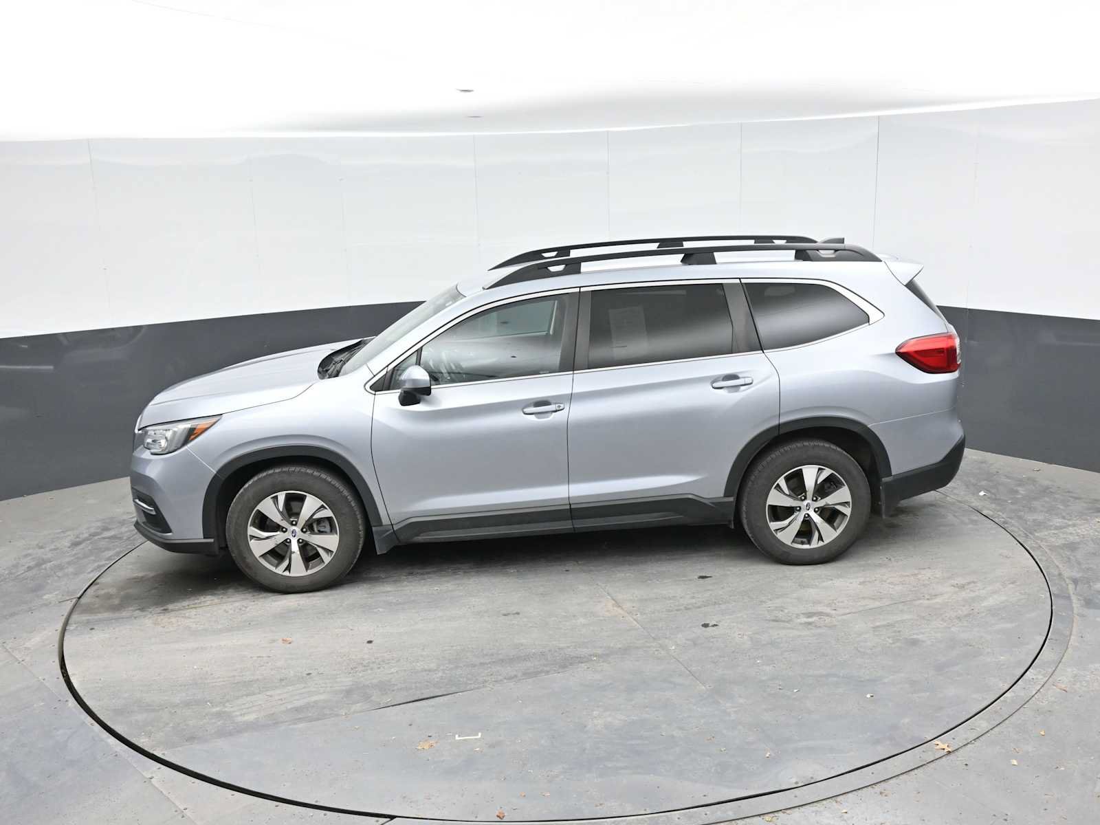 Used 2021 Subaru Ascent Premium w/ Convenience Package AWD/4WD image 29