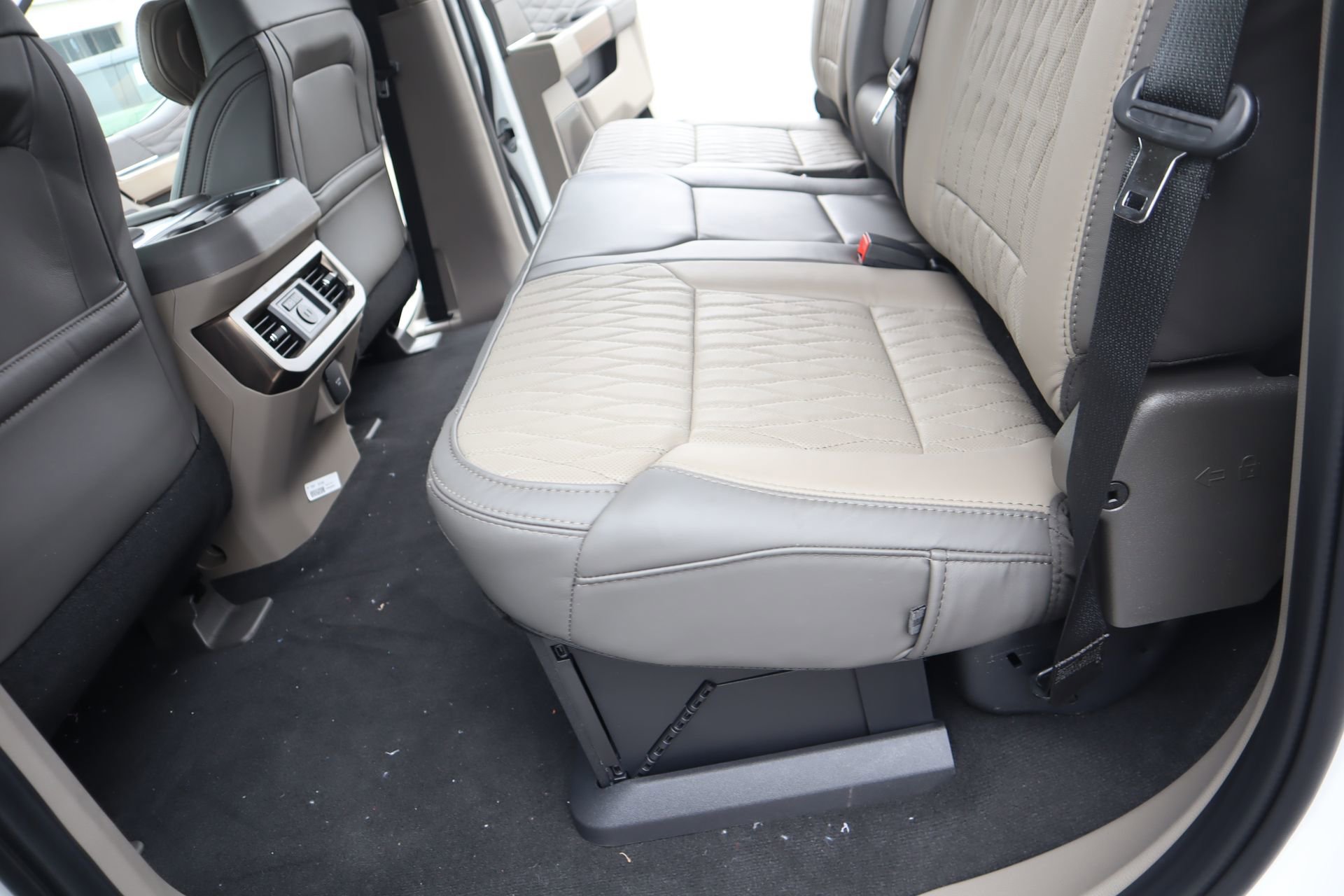 New 2026 Ford F350 Platinum image 13