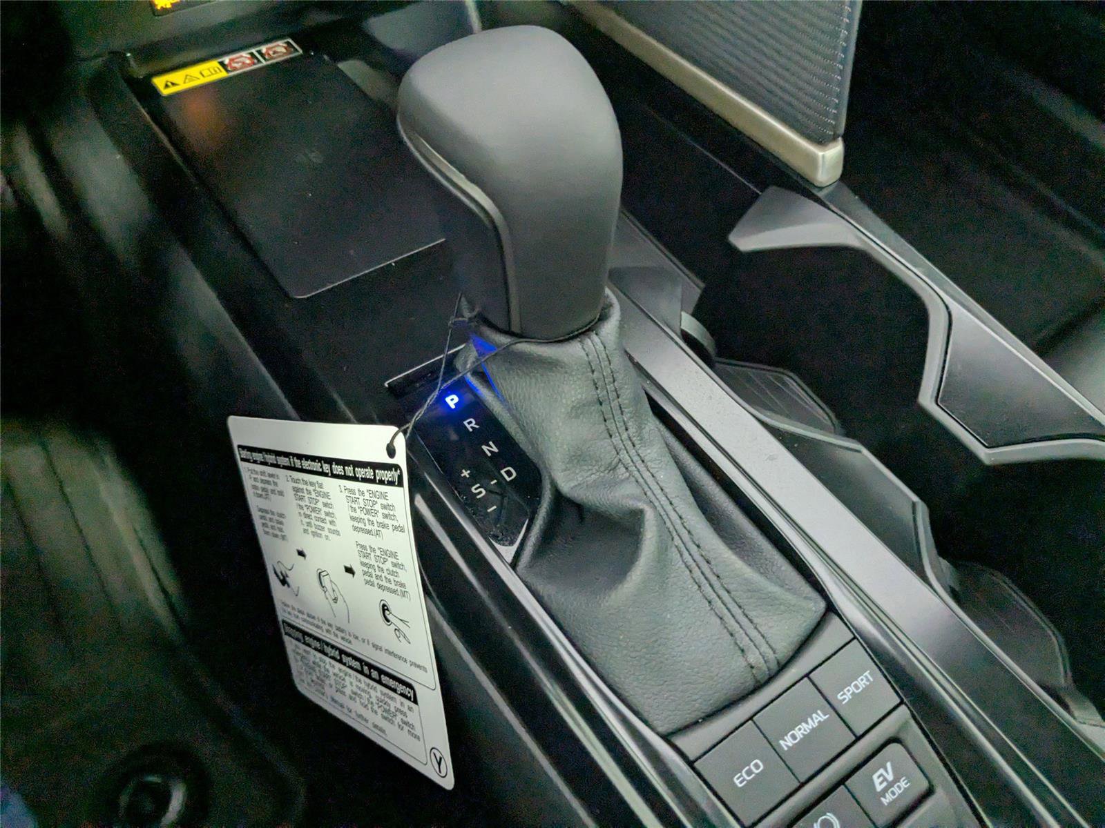 New 2026 Toyota Camry SE image 17