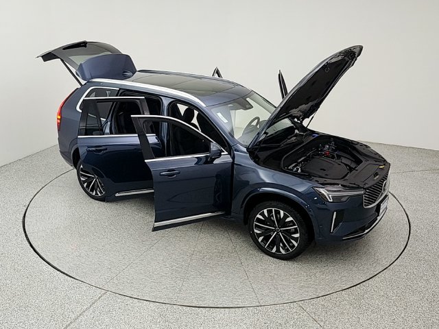 New 2026 Volvo XC90 B6 Plus w/ Protection Package AWD/4WD image 39