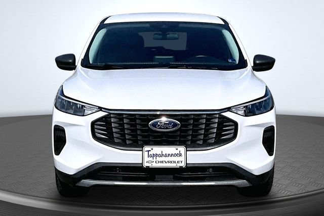 Used 2023 Ford Escape Active AWD/4WD image 2