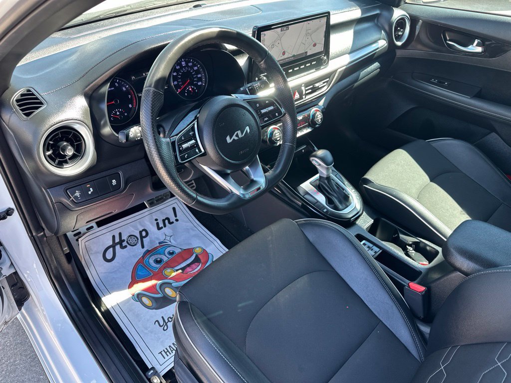 Used 2023 Kia Forte GT-Line w/ GT-Line Premium Package FWD image 22