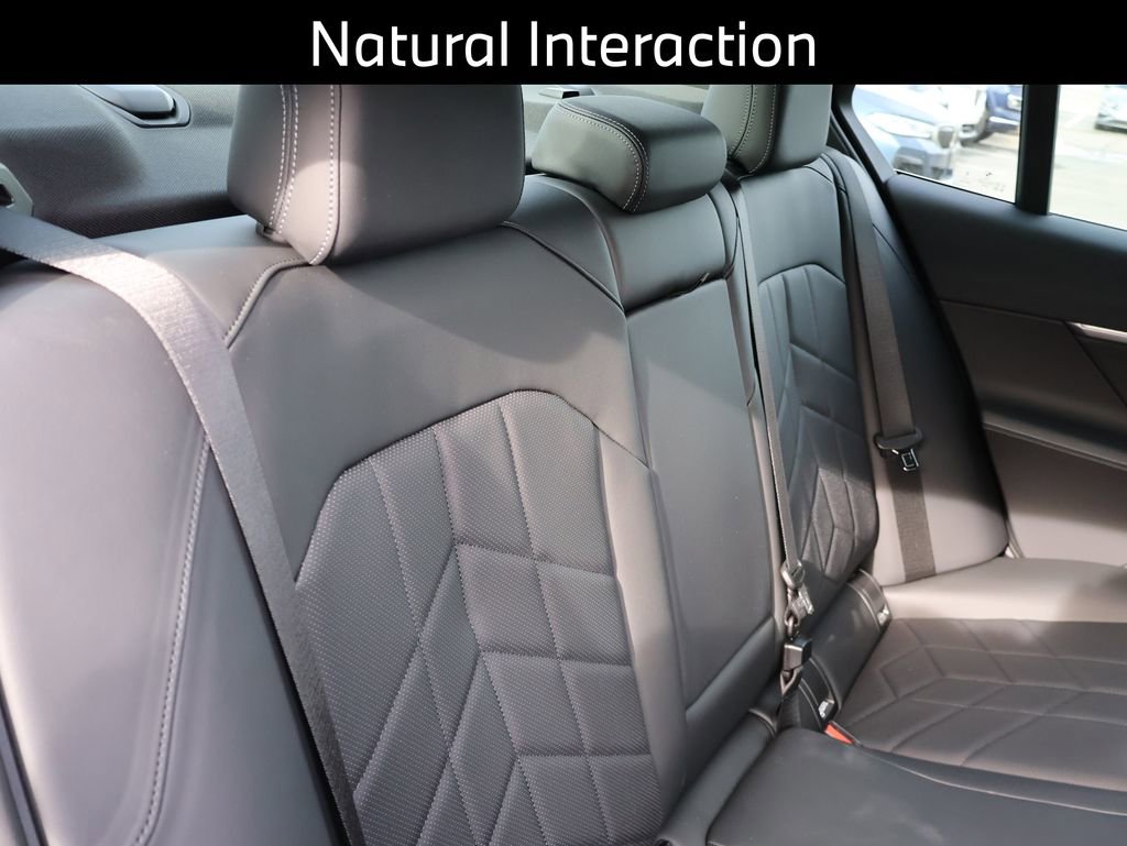 Certified 2025 BMW i5 xDrive40 w/ Premium Package image 16