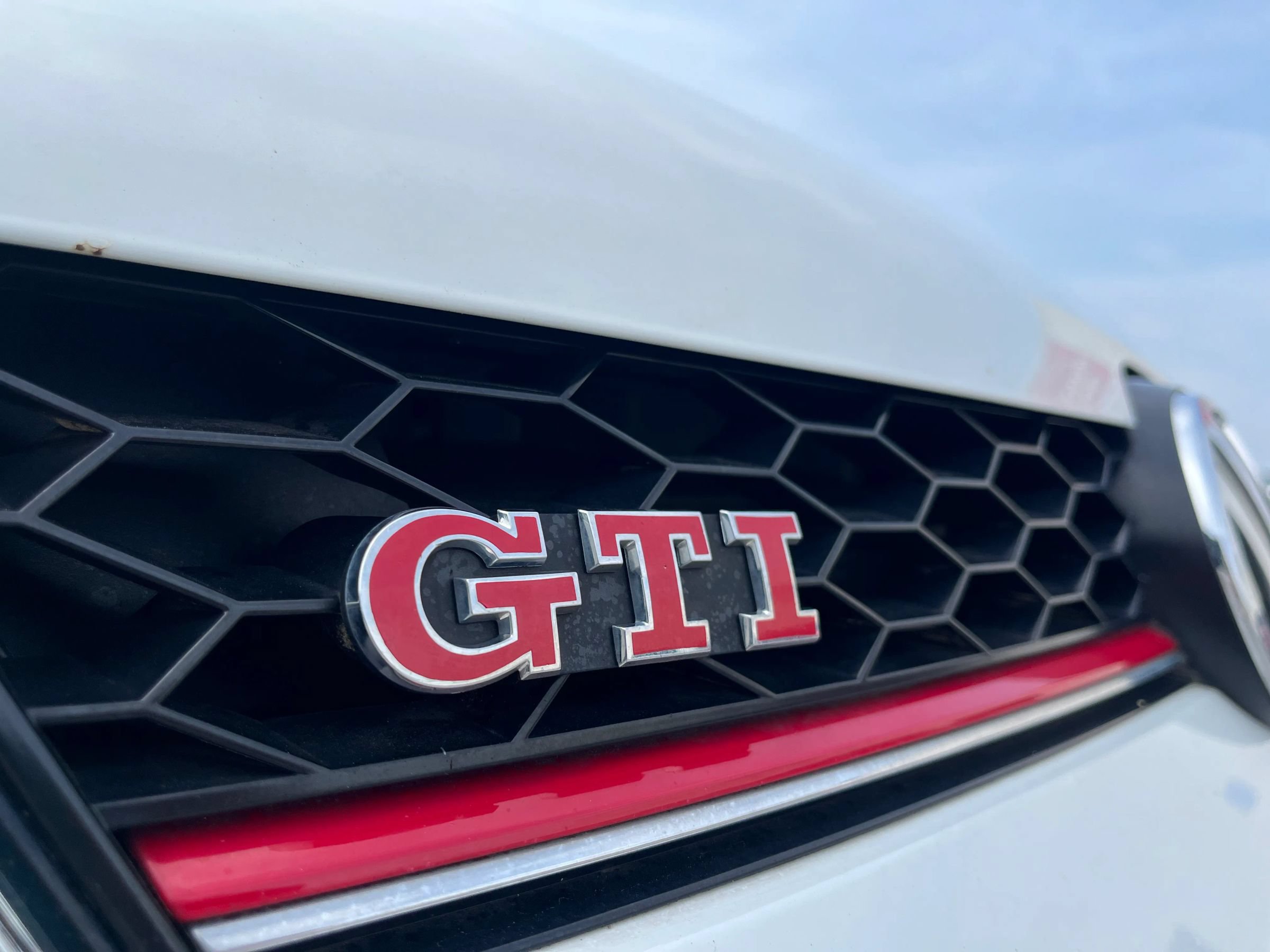 Used 2016 Volkswagen GTI S FWD image 19