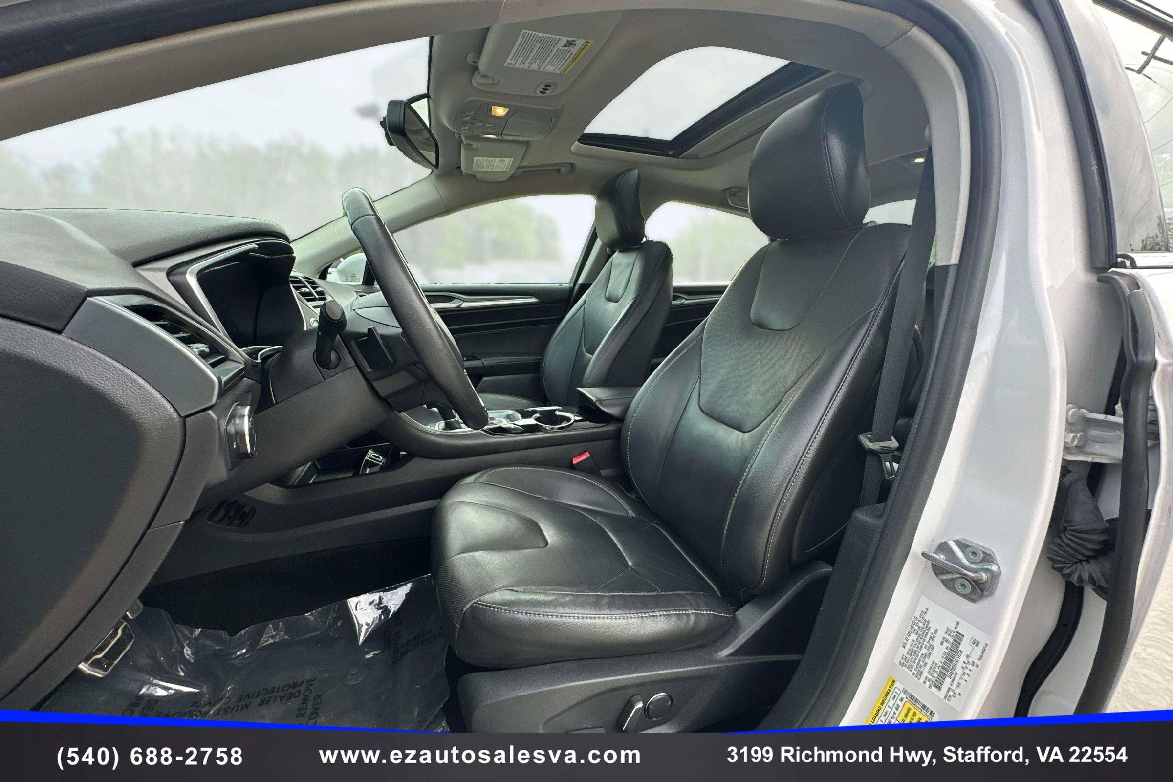 Used 2015 Ford Fusion Titanium FWD image 13