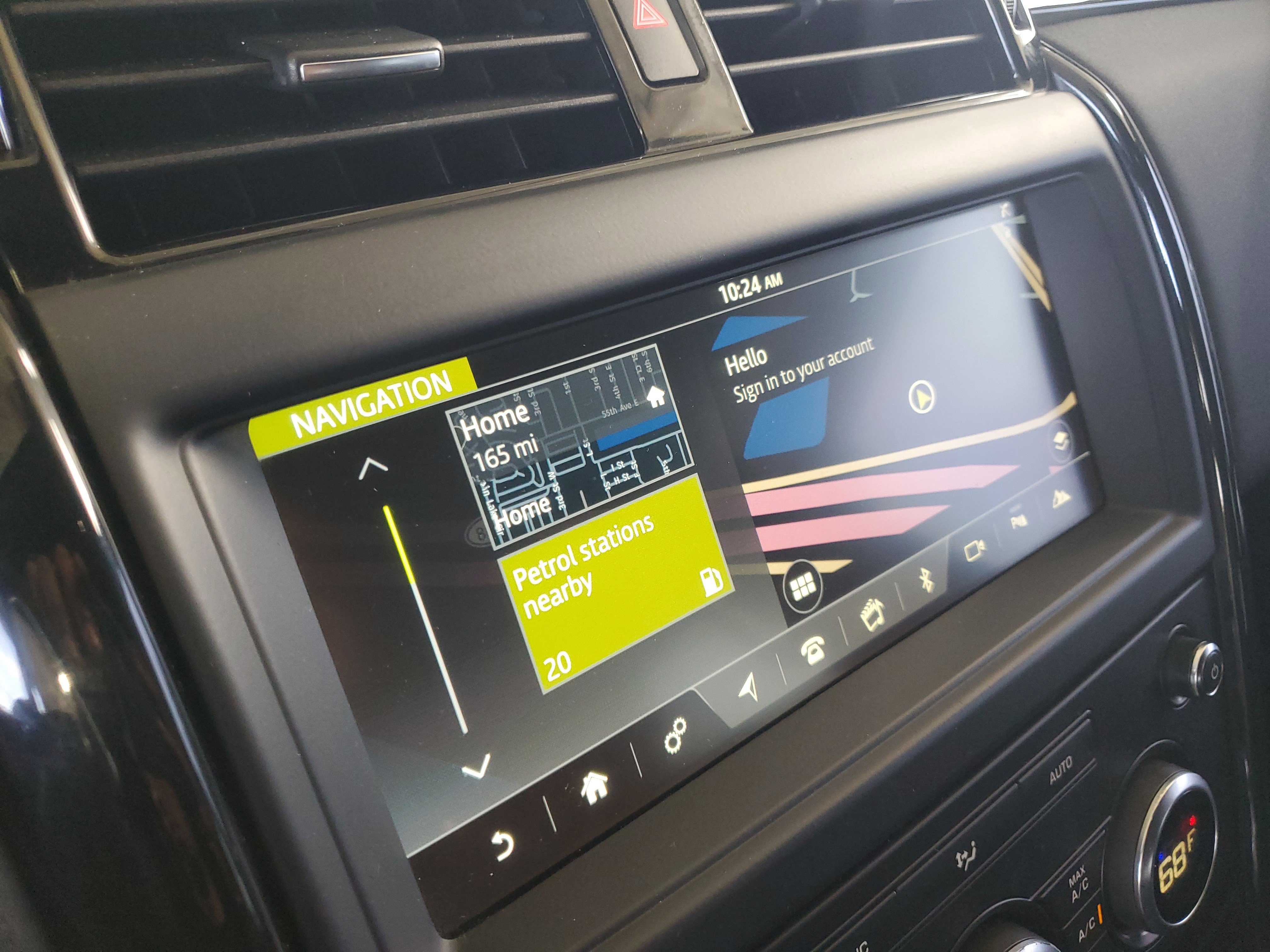 Used 2018 Land Rover Discovery SE AWD/4WD image 26