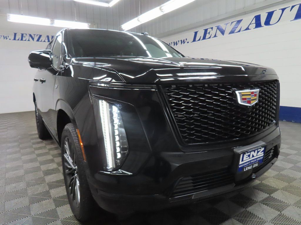 Used 2026 Cadillac Escalade Platinum Sport w/ LPO, Floor Liner Package image 3