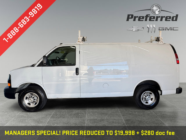 Used 2018 Chevrolet Express 2500 RWD image 10