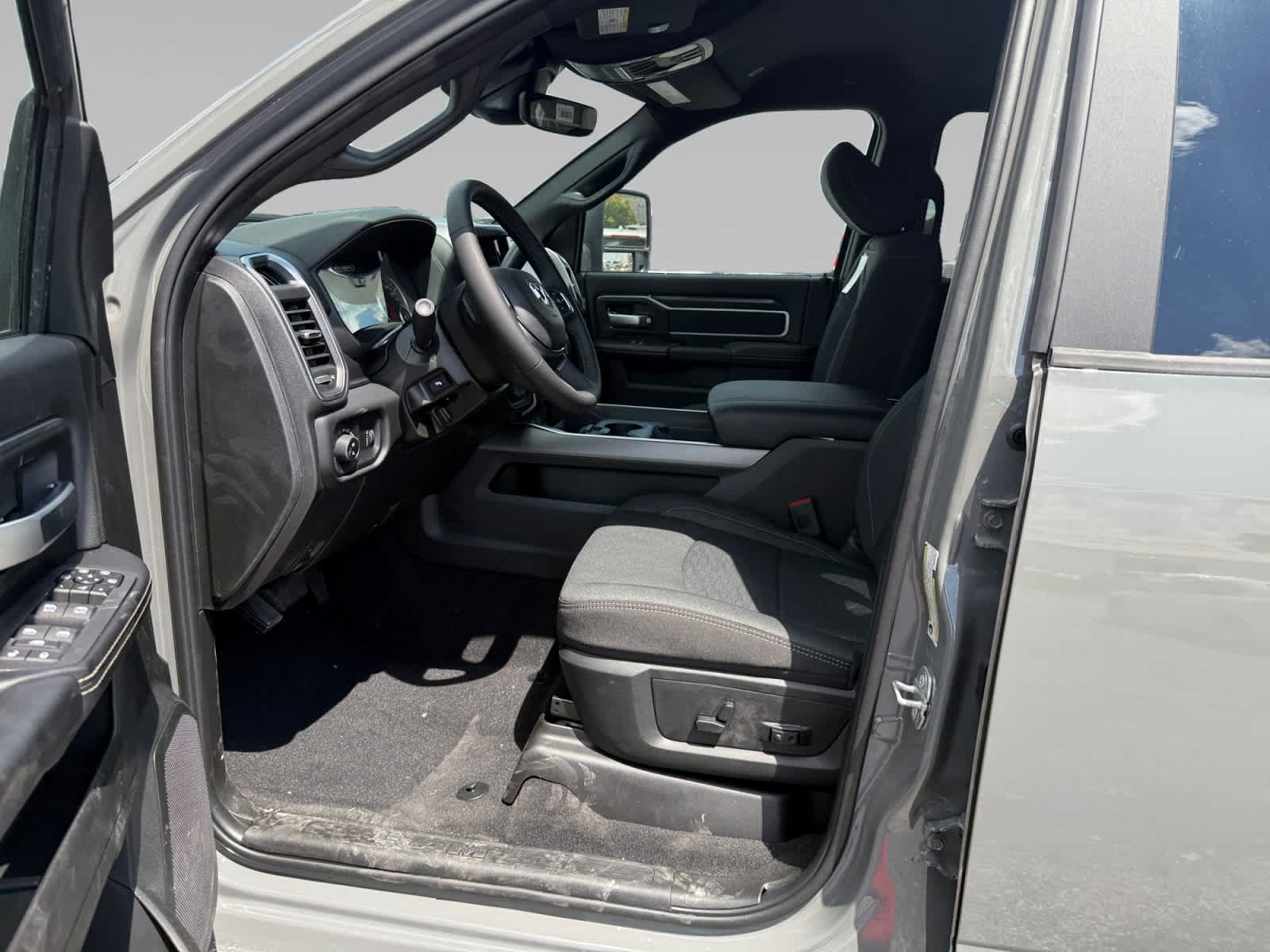 New 2027 RAM 2500 Big Horn AWD/4WD image 11