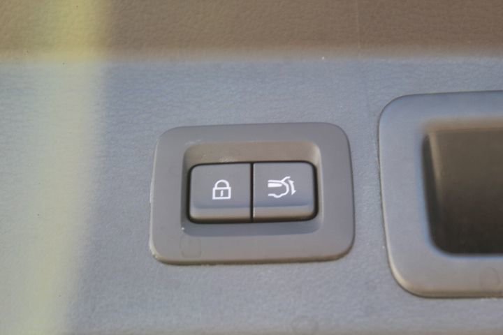 Certified 2025 MAZDA CX-30 AWD 2.5 S w/ Premium Package image 43