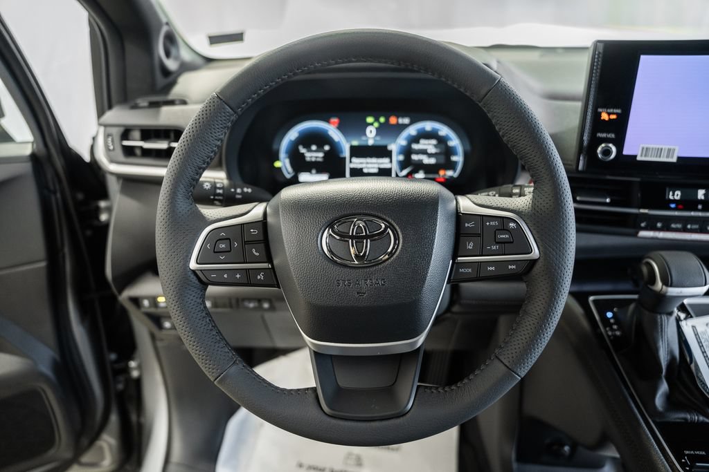 New 2026 Toyota Sienna Platinum AWD/4WD image 31