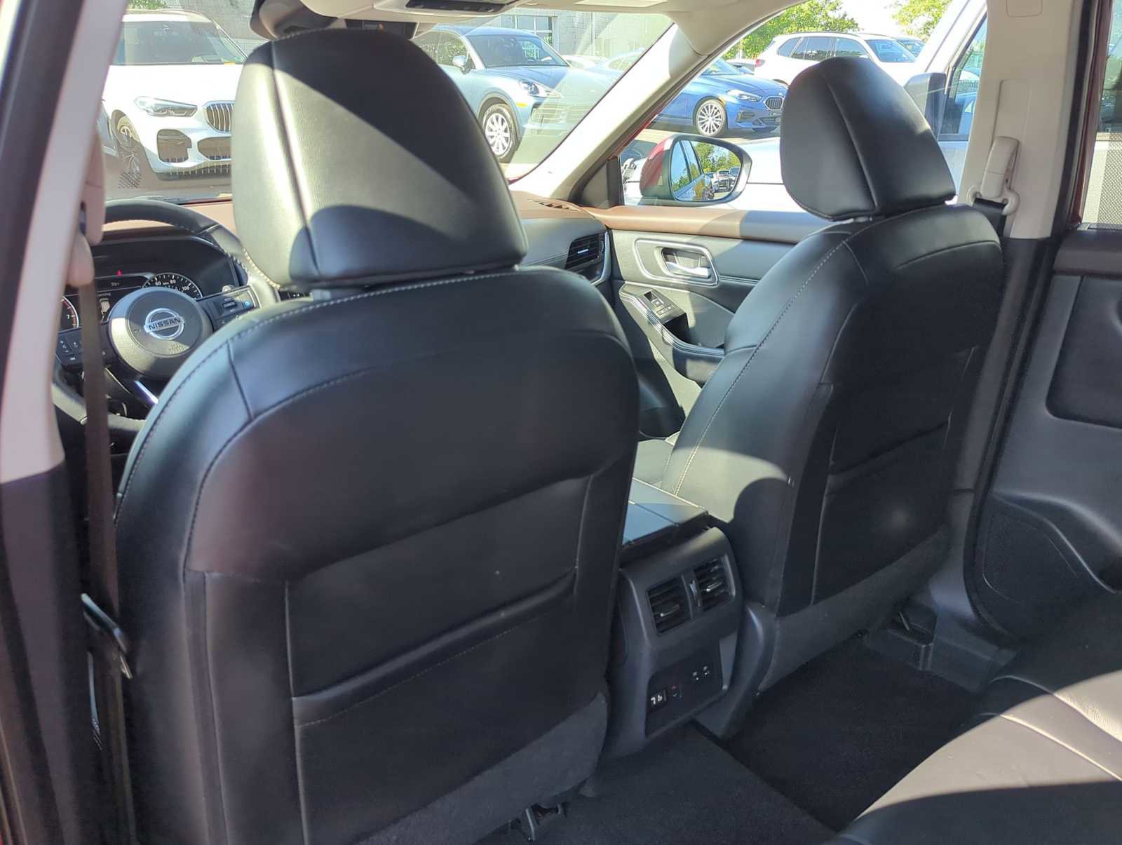 Used 2021 Nissan Rogue SL w/ Premium Package image 19