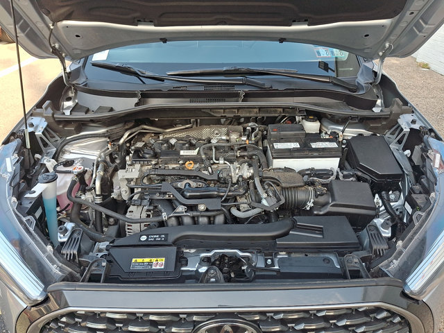 Certified 2025 Toyota Corolla Cross XLE AWD/4WD image 27