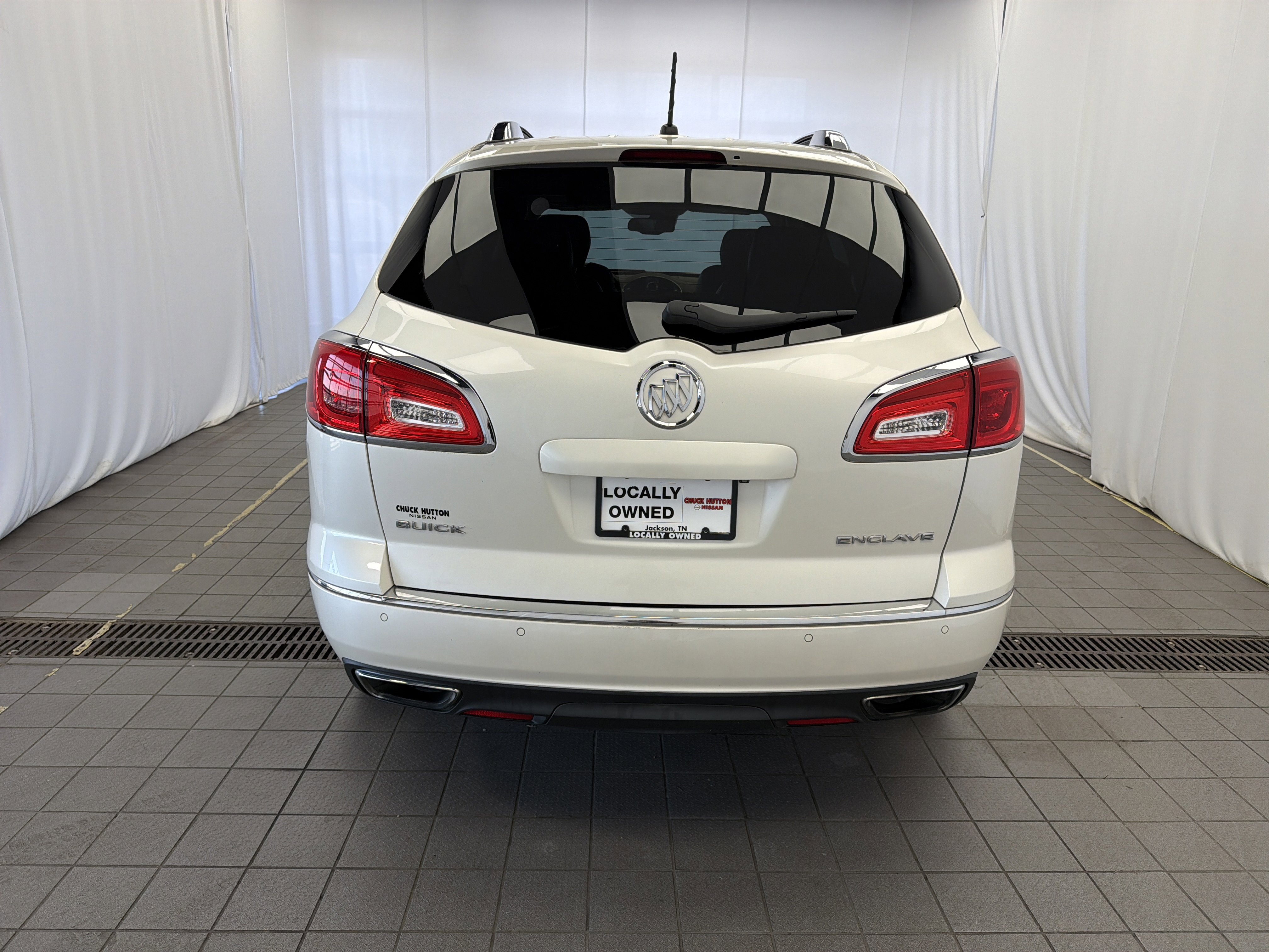 Used 2015 Buick Enclave Premium w/ Experience Buick Package FWD image 5
