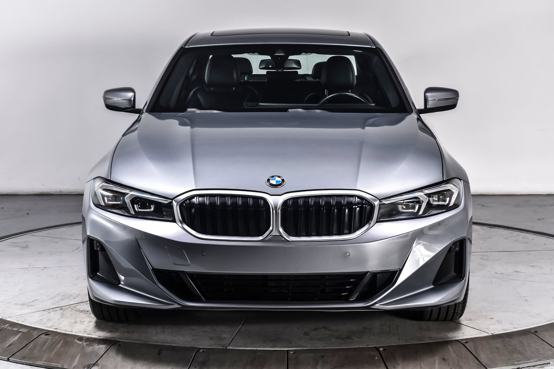 Used 2023 BMW 330i Sedan w/ Driving Assistance Package RWD image 8