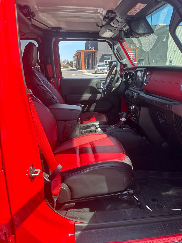 Used 2023 Jeep Wrangler Rubicon 392 image 15