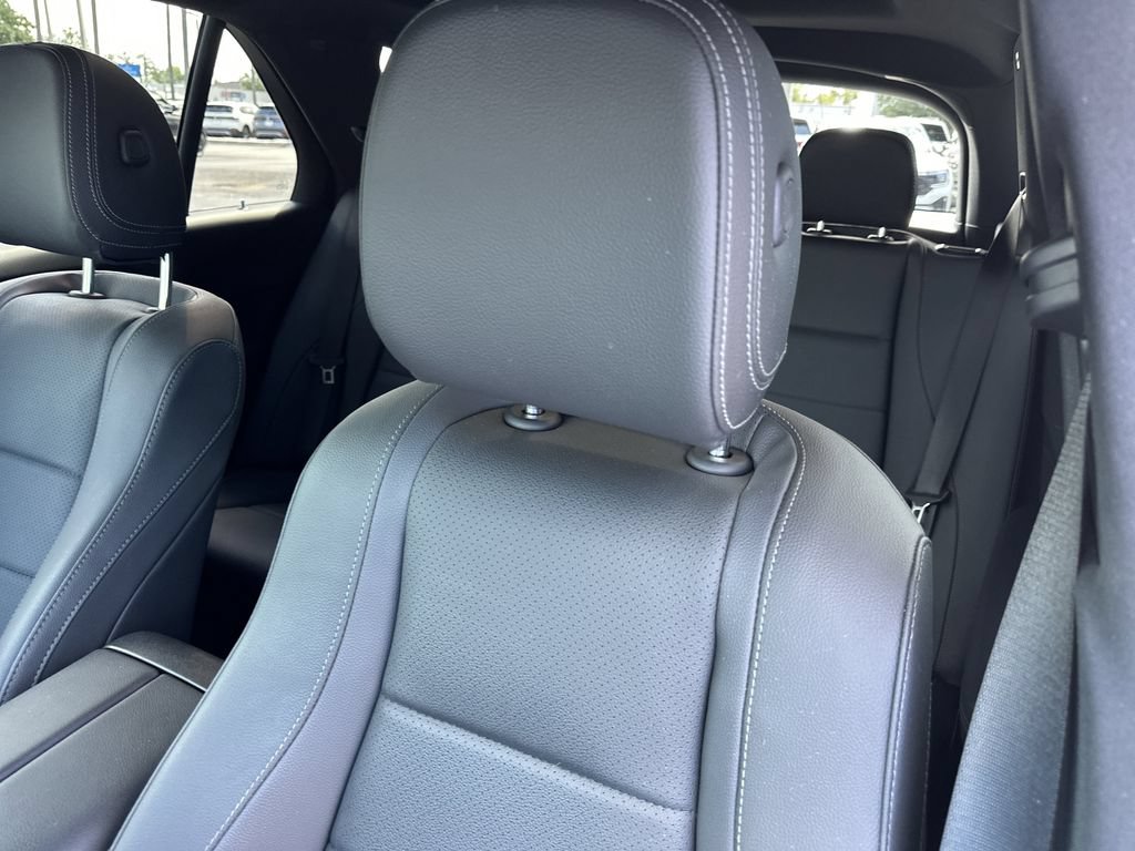 Used 2025 Mercedes-Benz GLE 450 4MATIC image 23