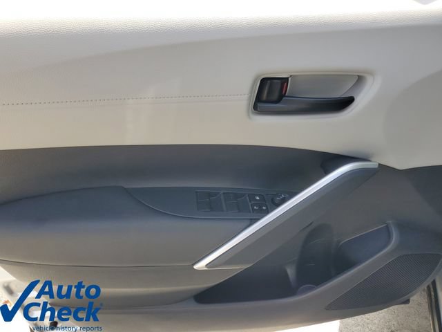 Used 2023 Toyota Corolla Cross LE w/ Moonroof Package AWD/4WD image 20