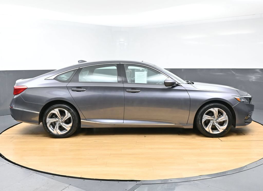 Used 2018 Honda Accord EX-L image 8