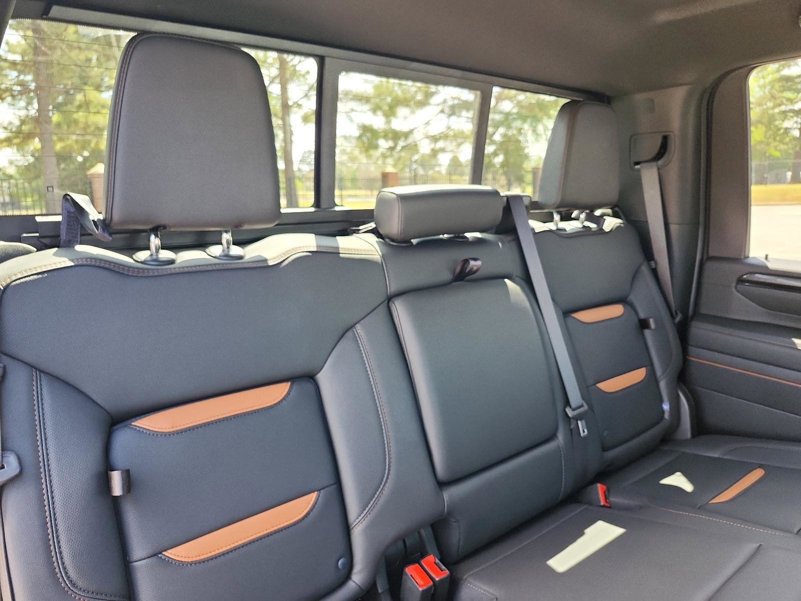 Certified 2025 GMC Sierra 2500 AT4 image 12