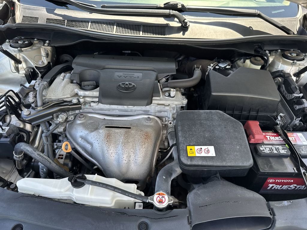 Used 2017 Toyota Camry FWD image 60