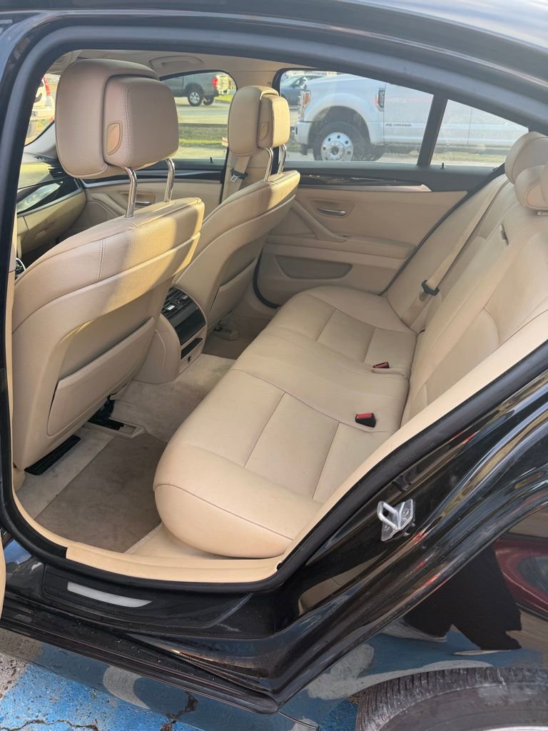 Used 2013 BMW 528i Sedan image 9